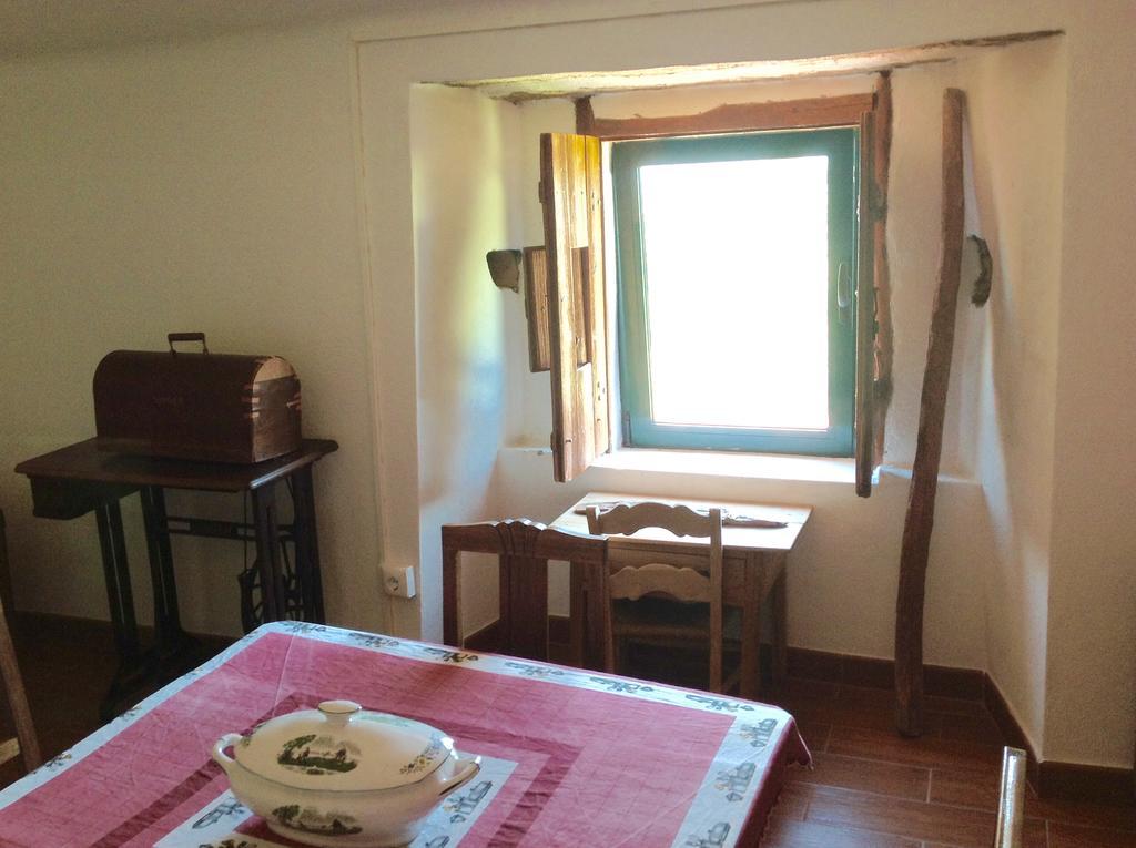 雷富希奥达马塞拉度假屋 Marvão 外观 照片